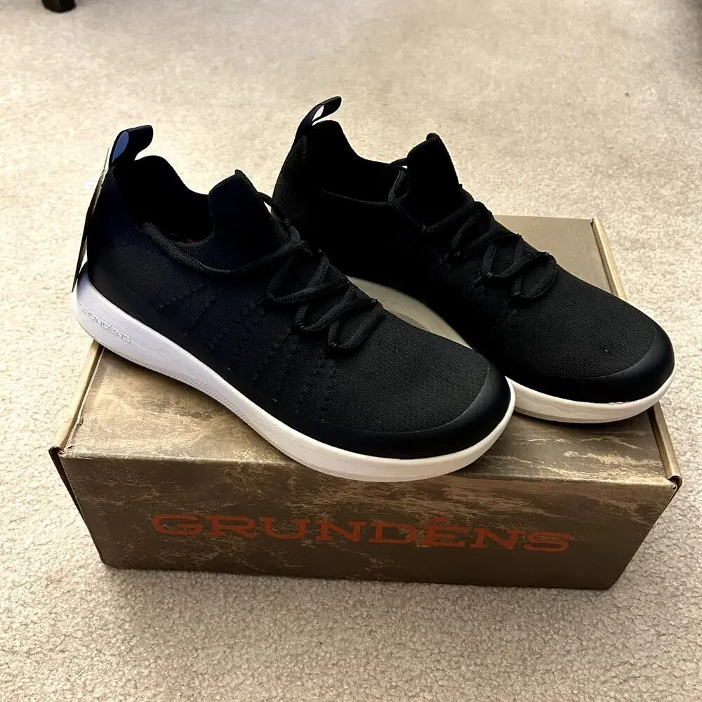 Grundens Men´s Sneakers Seaknit Black Fishing Outdoors Boat Shoe Size 8.5 NWT